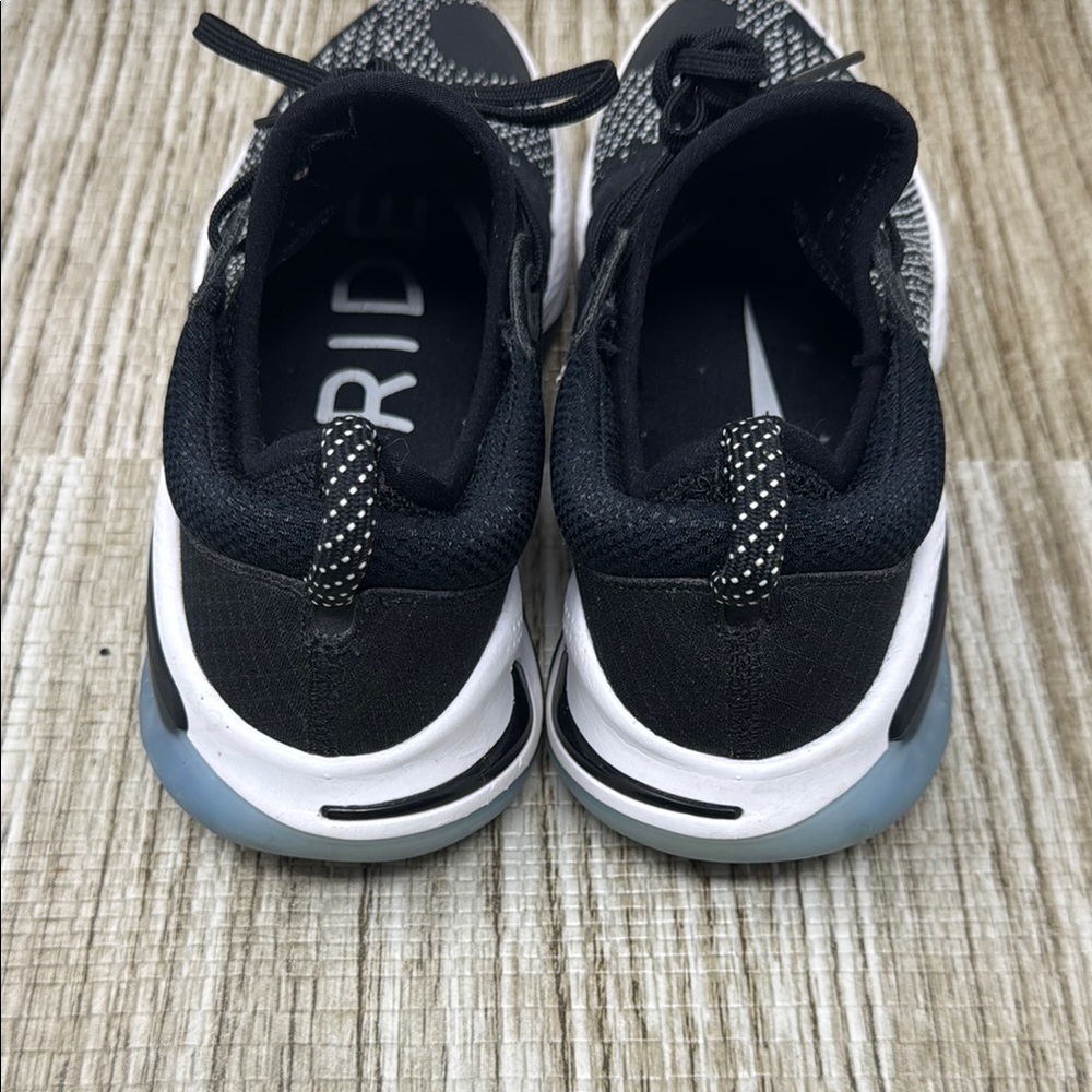 Nike Joyride Run - image 5